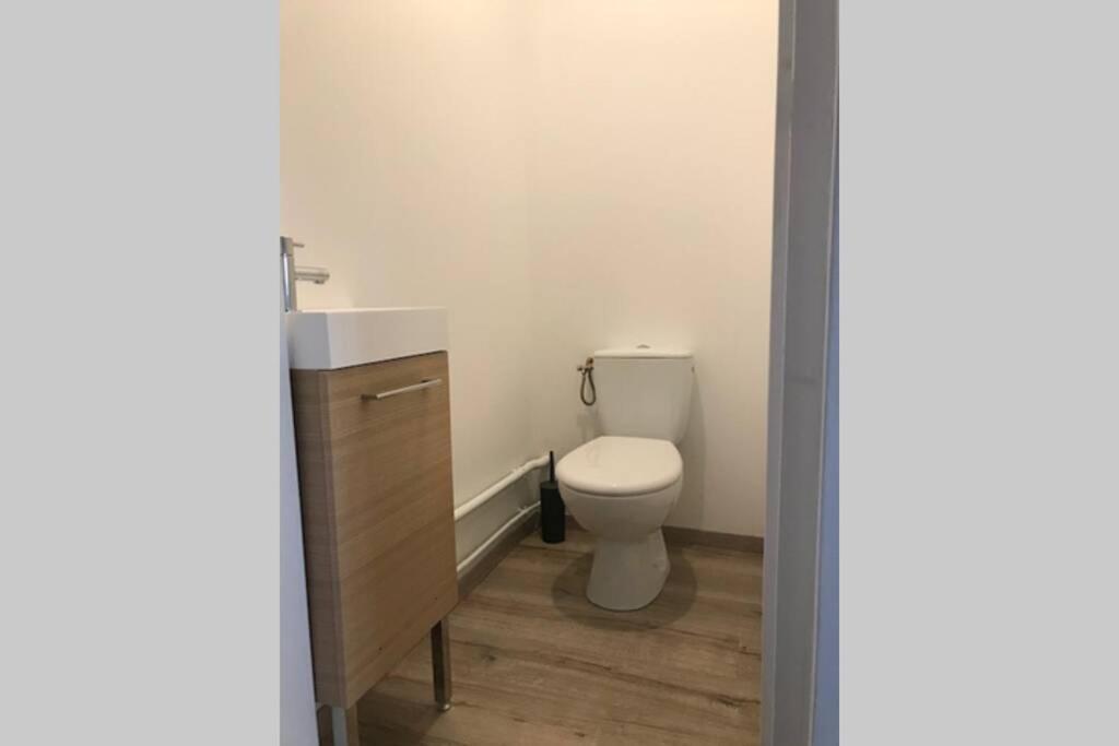 Duplex Agreable Et Spacieux 3 Chb Dont 1 Communicante Vendeville Екстериор снимка