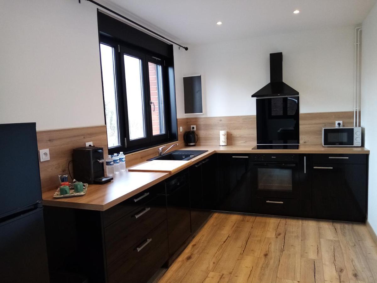 Duplex Agreable Et Spacieux 3 Chb Dont 1 Communicante Vendeville Екстериор снимка